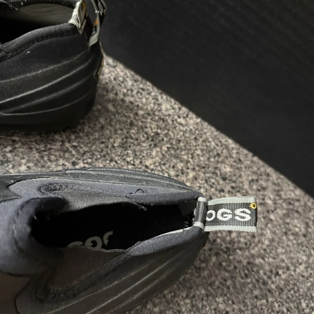 BOGS Shoes Mens 12 Black Waterproof Slip‎ On Urban Walker